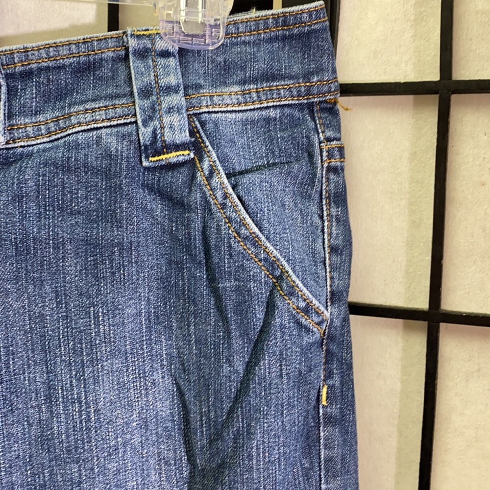 New York & Company Cuffed Jean Capris Size 4 - Picture 3 of 7